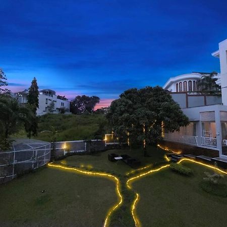 Tropical Villa By Villapedia Citaringgul 外观 照片